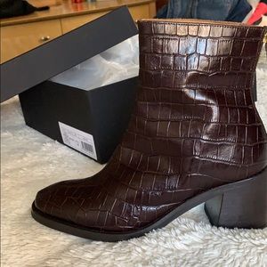 BRAND NEW Miista Ankle Brown Boots